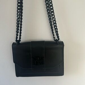 Black hard chain purse